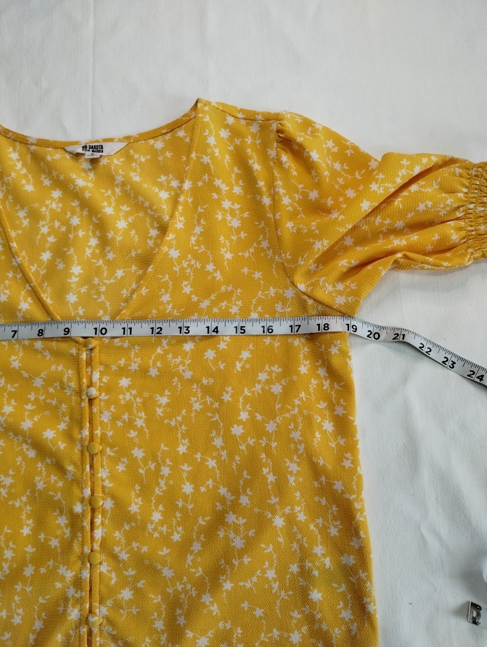 Women's Yellow Floral V-Neck Button Front Top - Picture 6 of 12
